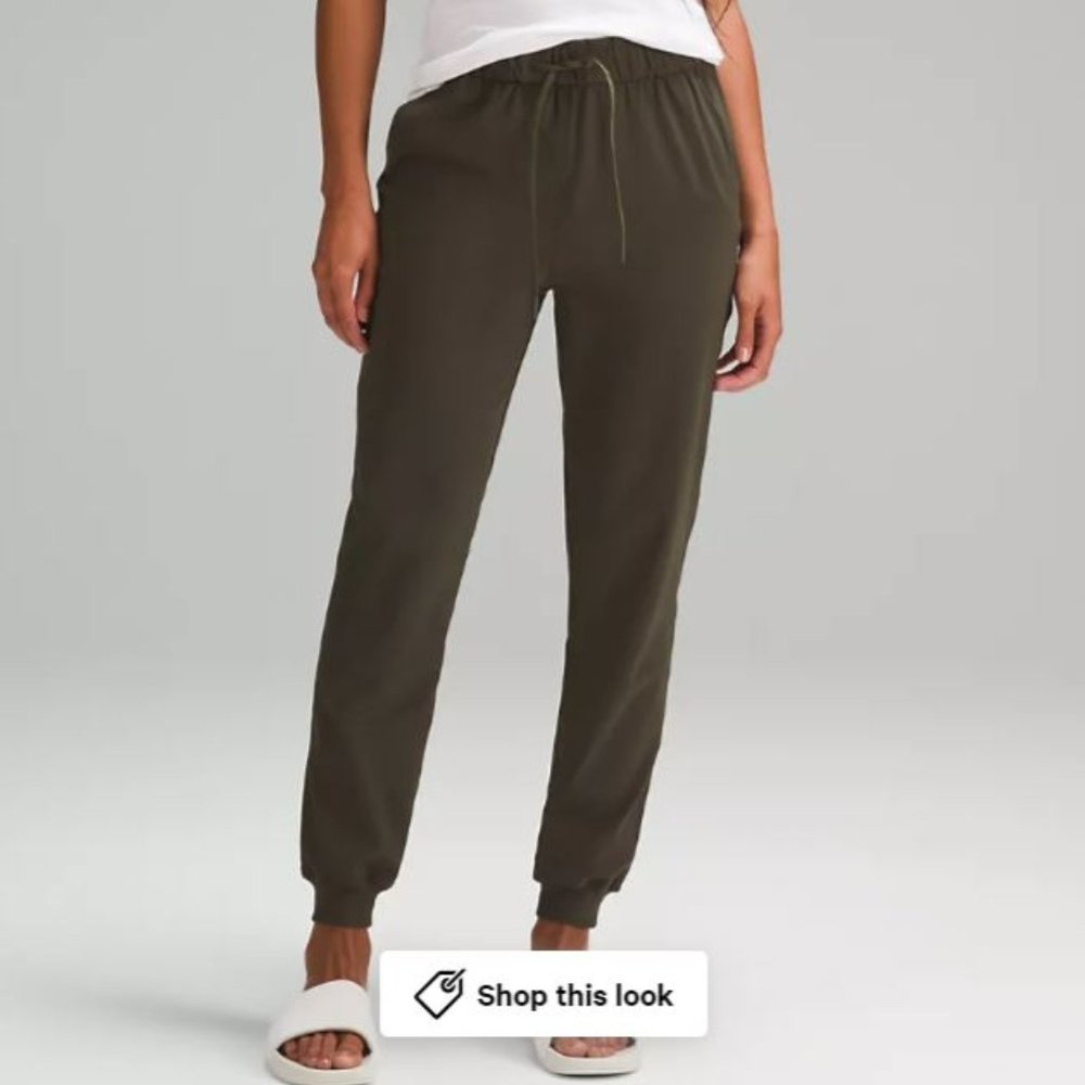 Stretch High-Rise Jogger Full Length in Dark Olive Size 4